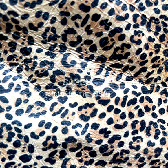 BAGGU leather bucket bag in leopard - Picture 4 of 4